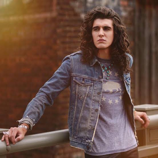 Gabby Barrett Husband: Meet Cade Foehner!